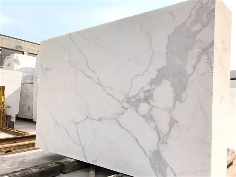 Calacatta White marble block with broad grey veining