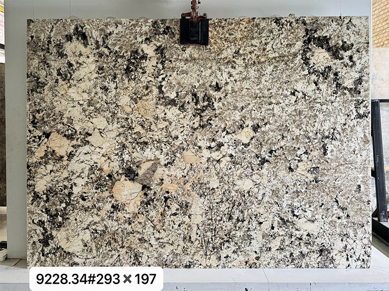 Translucent quartzite