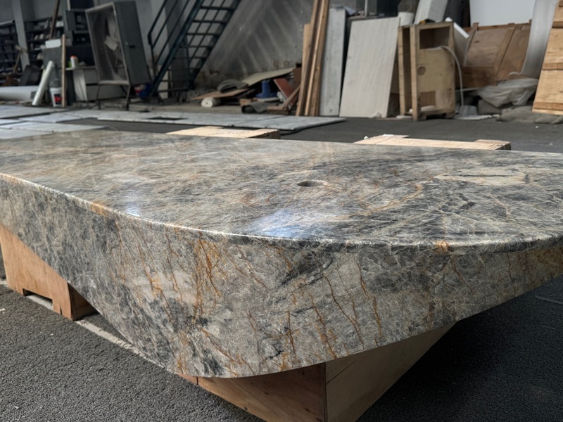 Luxury Hotel Front Desk