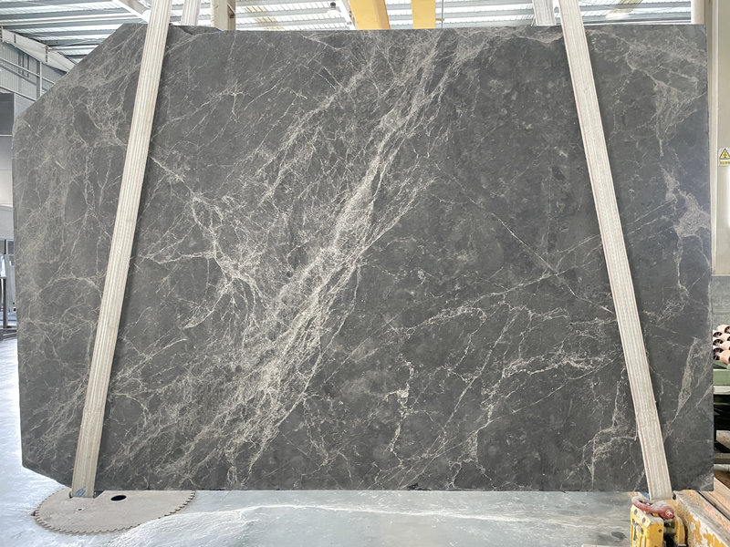 Hermes Grey marble slab with spider-web veining