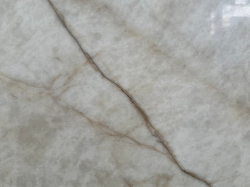 calacatta soft white quartz