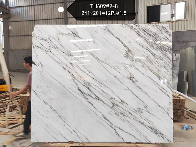 Chinese Calacatta White Marble Slabs