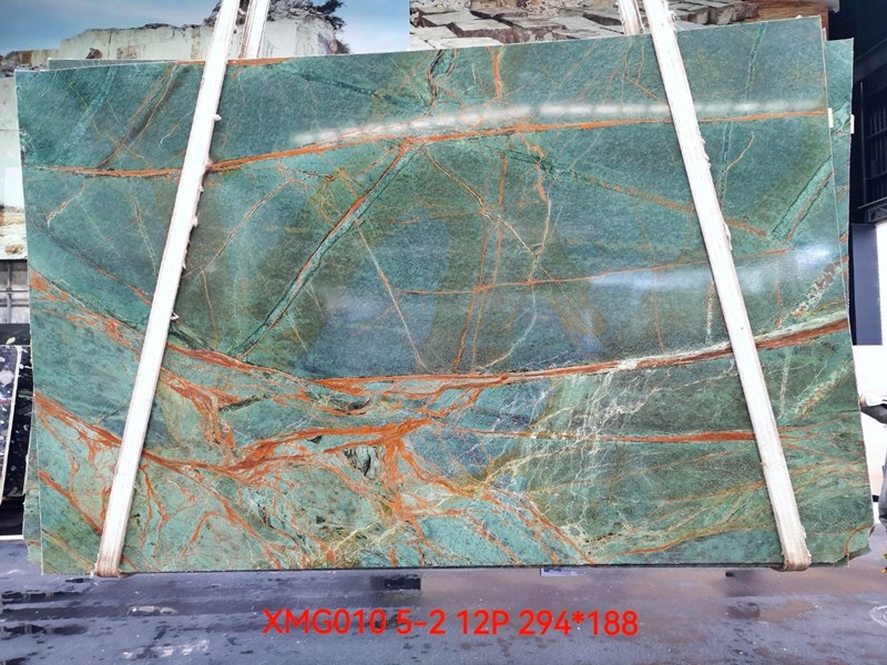 Rainforest Green Quartzite Feature Wall