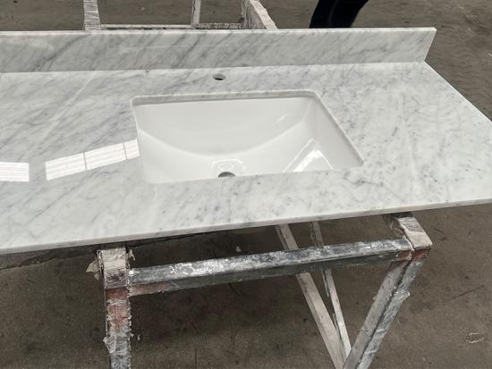 Carrara White Countertop
